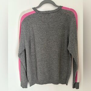 LUELLA cashmere wool crewneck pullover sweater med gray pink white strip sleeves